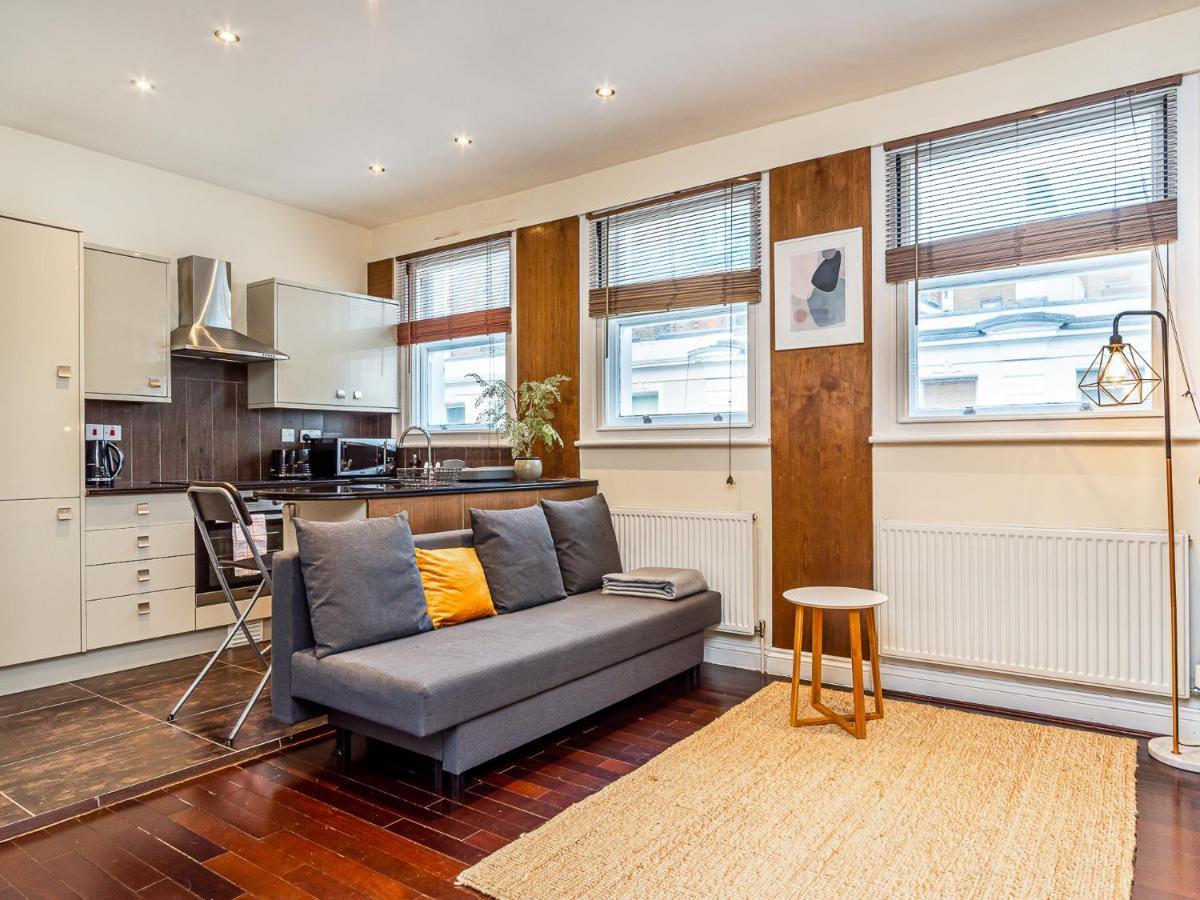 Pass The Keys Beautiful Museum Street Apartment Londres Exterior foto