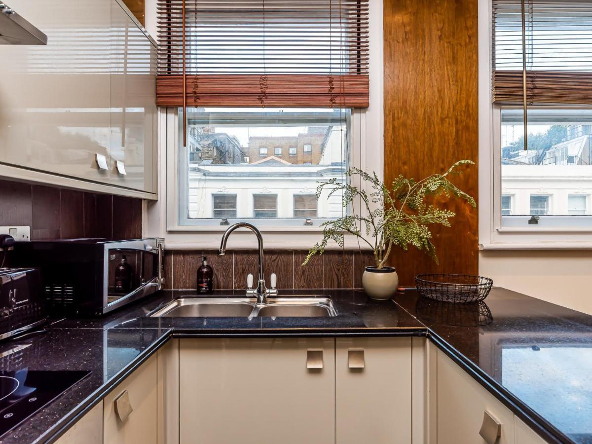 Pass The Keys Beautiful Museum Street Apartment Londres Exterior foto